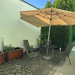 Am Schloss -