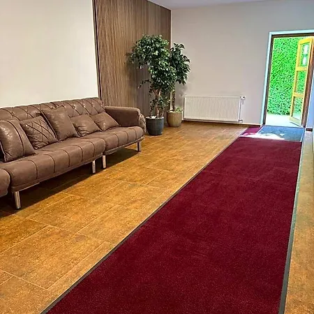 Am Schloss - Otel 3*