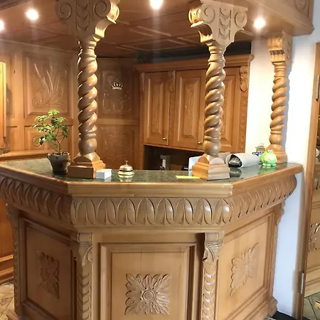 Am Schloss - Otel 3*