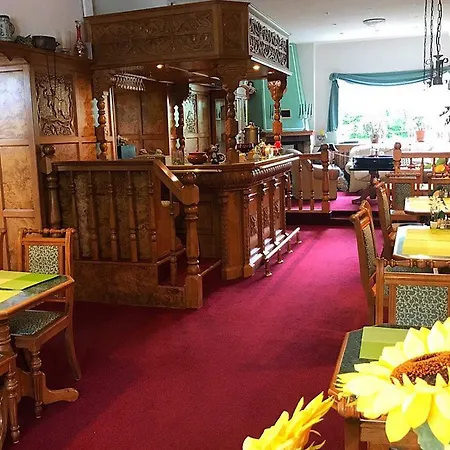 Hotel Am Schloss - Frankfurt An Der Oder Hotel 3*