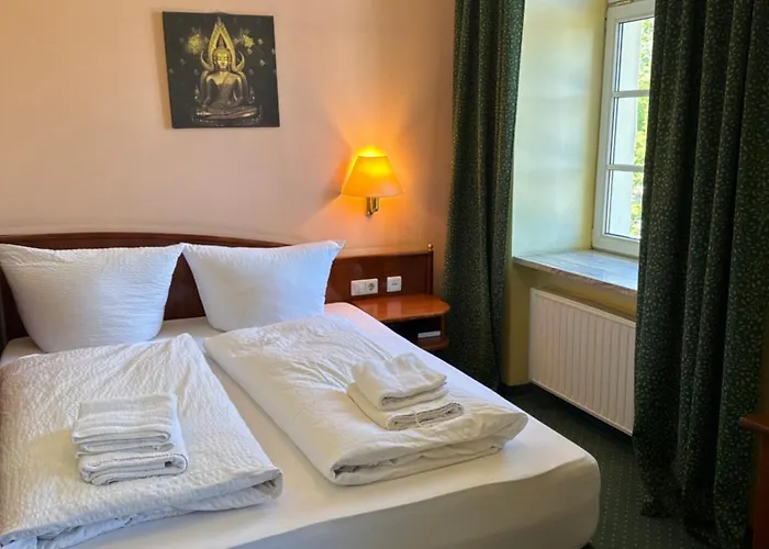 Am Schloss - فندق